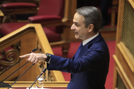 Μητσοτάκης βουλή